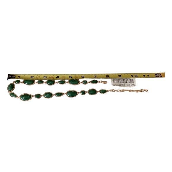 Southern Living Brushed Gold Tone Jade Green Resin Cab 16 Inch Necklace - Picture 14 of 14